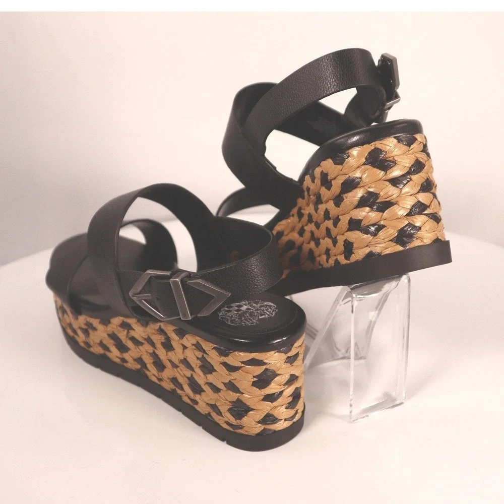 Vince Camuto Miapelle black leather planform sandals size 9.5 M
